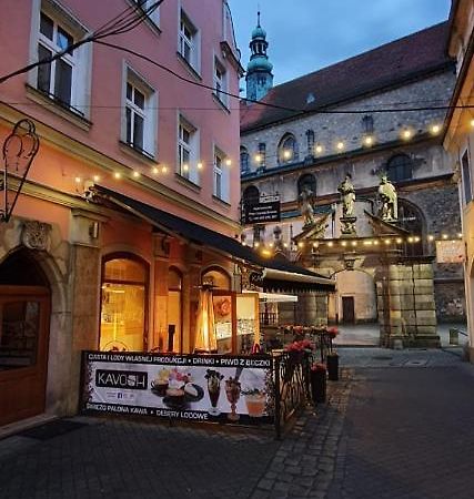 Willa Przy Czarnej Bramie Kłodzko Exterior foto